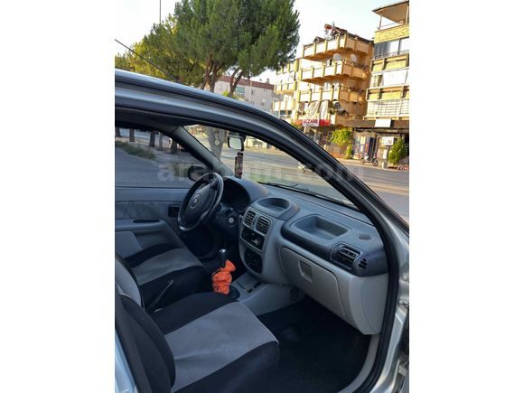 Sahibinden Renault Clio 1.5 dCi Expression 2003 Model 