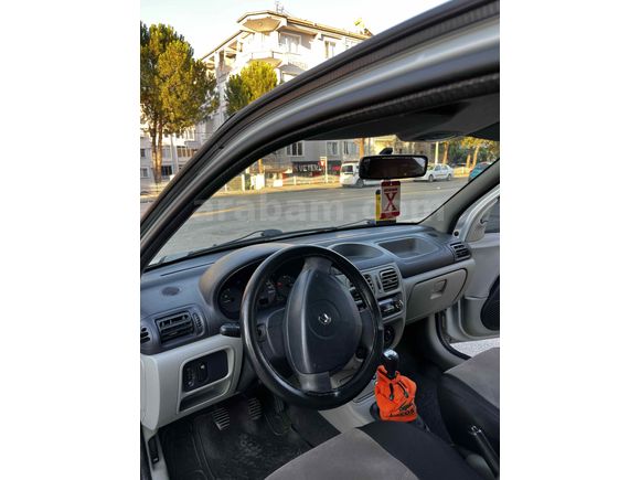 Sahibinden Renault Clio 1.5 dCi Expression 2003 Model 