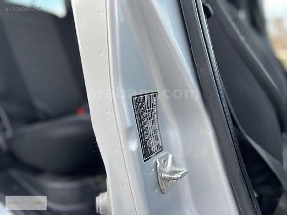 // MANAYCI'DAN FIAT DOBLO 1.3 MULTİJET TERTEMİZ PIRIL PIRIL