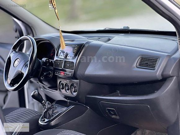 // MANAYCI'DAN FIAT DOBLO 1.3 MULTİJET TERTEMİZ PIRIL PIRIL