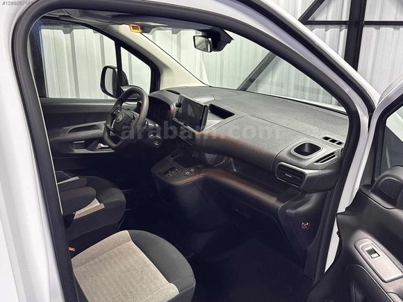 2025 MODEL 1.5 BERLİNGO 130hp OTOMATİK VİTES