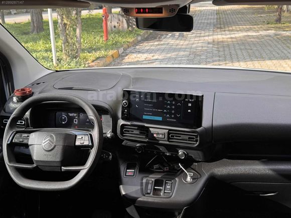 2025 MODEL 1.5 BERLİNGO 130hp OTOMATİK VİTES