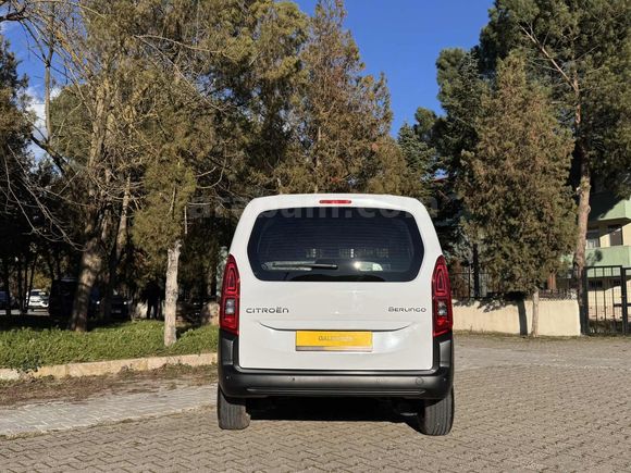 2025 MODEL 1.5 BERLİNGO 130hp OTOMATİK VİTES
