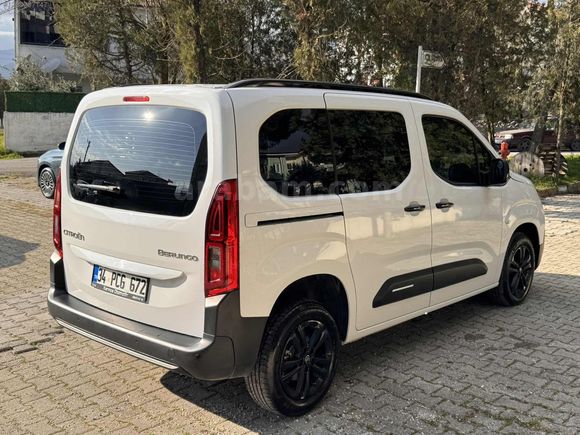 2025 MODEL 1.5 BERLİNGO 130hp OTOMATİK VİTES