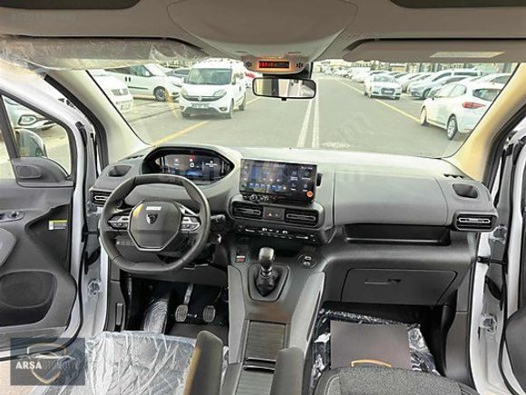 ARŞA OTOMOTİVDEN HATASIZ BOYASIZ ÇİZİKSİZ SIFIR KM RİFTER 130 BG