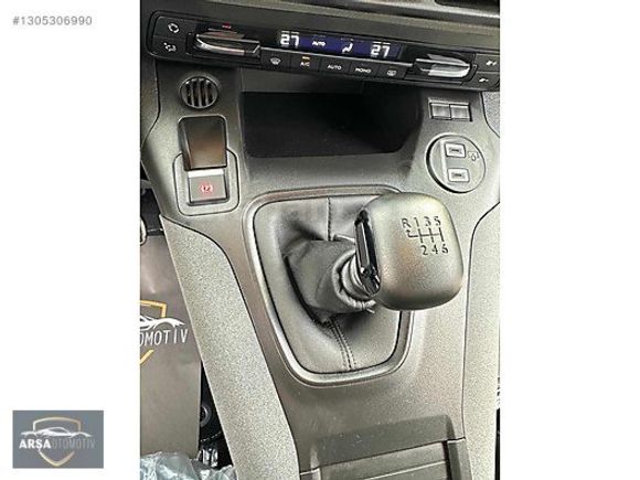 ARŞA OTOMOTİVDEN HATASIZ BOYASIZ ÇİZİKSİZ SIFIR KM RİFTER 130 BG