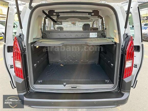 ARŞA OTOMOTİVDEN HATASIZ BOYASIZ ÇİZİKSİZ SIFIR KM RİFTER 130 BG