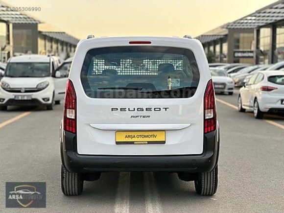 ARŞA OTOMOTİVDEN HATASIZ BOYASIZ ÇİZİKSİZ SIFIR KM RİFTER 130 BG
