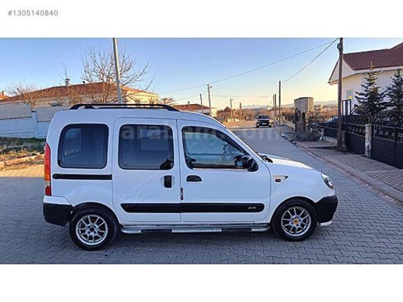 2003 1.5OTOMOBİL RUHSATLI 2 YILDA BİR MUANELİ SANRUFLU ÖZEL SERİ