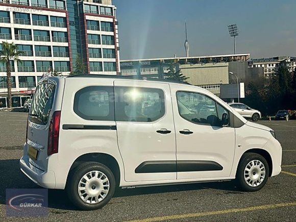2026 MODEL OPEL COMBO LİFE OTOMATİK %20 FATURALI