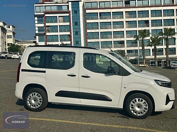 2026 MODEL OPEL COMBO LİFE OTOMATİK %20 FATURALI