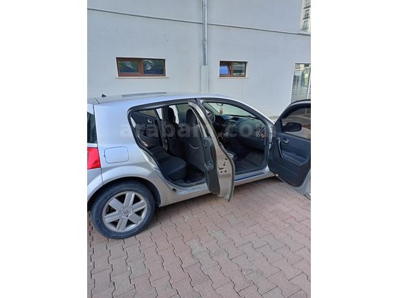 Sahibinden Renault Megane 1.6 Dynamique 2006 Model