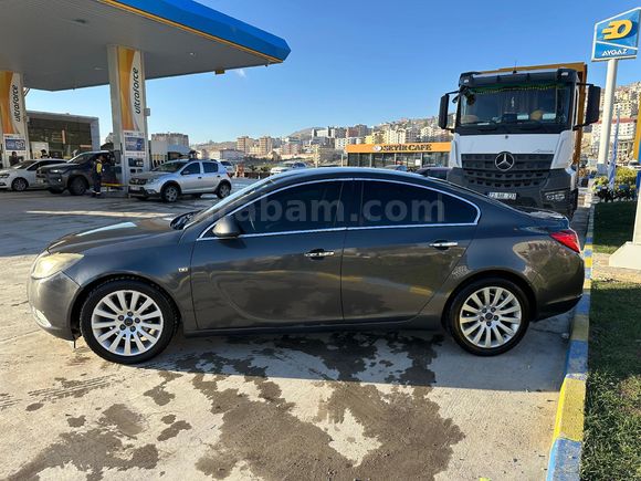 Sahibinden Opel Insignia 1.6 Cosmo 2009 Model  260.000 km Füme
