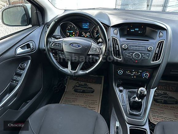 OTOCİTY'DEN 2015 MODEL FORD FOCUS 1.6 DİZEL TREND X