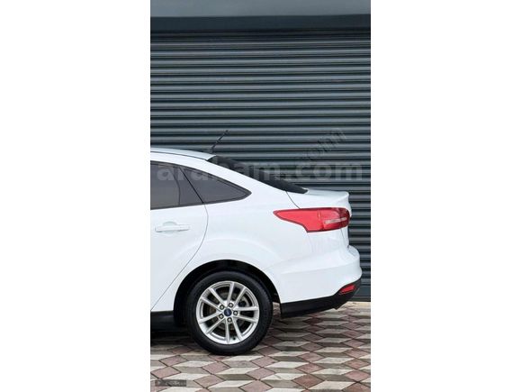 HATASIZZ DEĞİŞENSİZ FORD FOCUS 2017 1.6 TDCI TREND-X