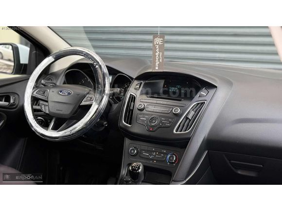HATASIZZ DEĞİŞENSİZ FORD FOCUS 2017 1.6 TDCI TREND-X