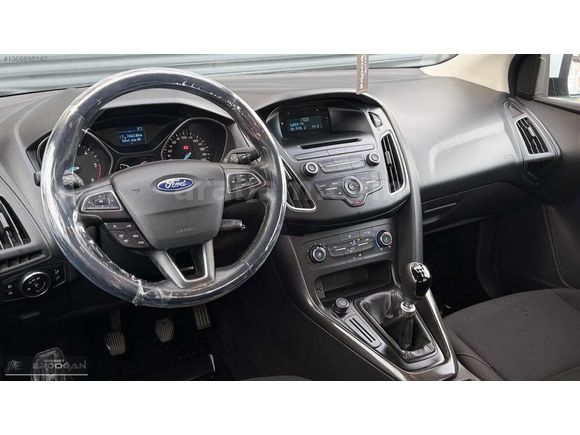 HATASIZZ DEĞİŞENSİZ FORD FOCUS 2017 1.6 TDCI TREND-X