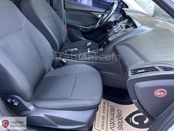 ÇAĞDAŞ OTOMOTİVden 14 Focus TrendX Manuel 120000km Makyajlı