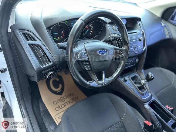 ÇAĞDAŞ OTOMOTİVden 14 Focus TrendX Manuel 120000km Makyajlı