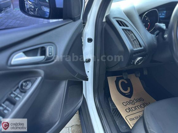 ÇAĞDAŞ OTOMOTİVden 14 Focus TrendX Manuel 120000km Makyajlı