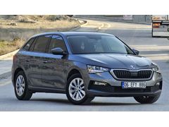 Sahibinden Skoda Scala 1.0 TSI Elite 2023 Model  50.000 km Füme