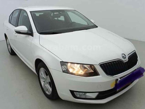 Sahibinden Skoda Octavia 1.6 TDI Otomatik Optimal 2015 Model 