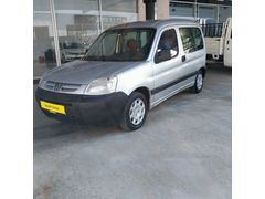 GALERİ TURGAY'DAN 2004 MODEL PEUGEOT PARTNER 1.9 COMBİ ÇİFTSÜRGÜ