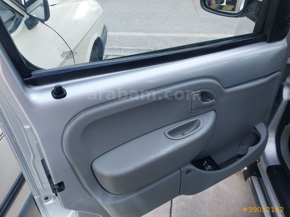 GALERİ TURGAY'DAN 2011 RENAULT KANGO 1.5 DCI MULTIX