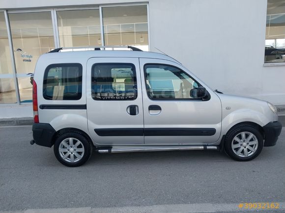 GALERİ TURGAY'DAN 2011 RENAULT KANGO 1.5 DCI MULTIX
