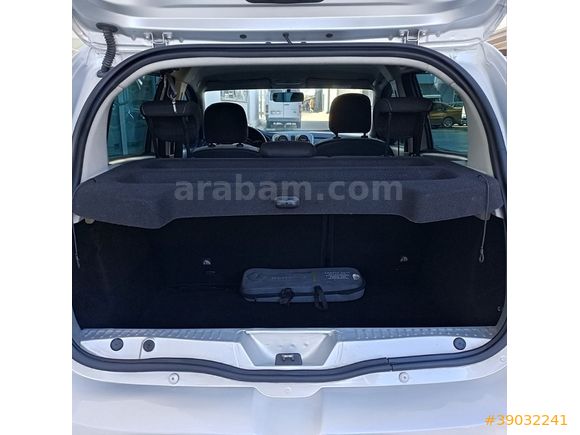 GALERİ TURGAY'DAN 2017 MODEL DACIA STAPWAY