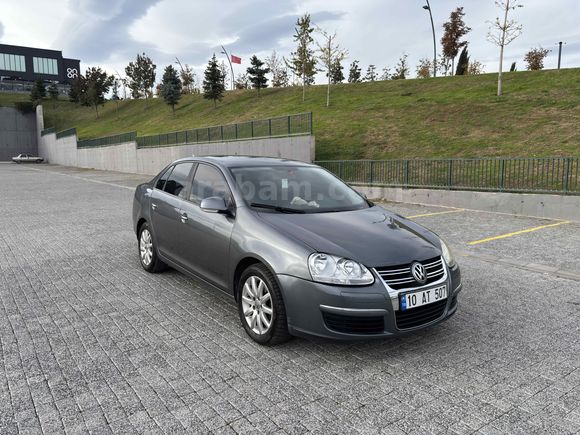 DÜŞÜK KM BOYASIZ AİLE ARACI