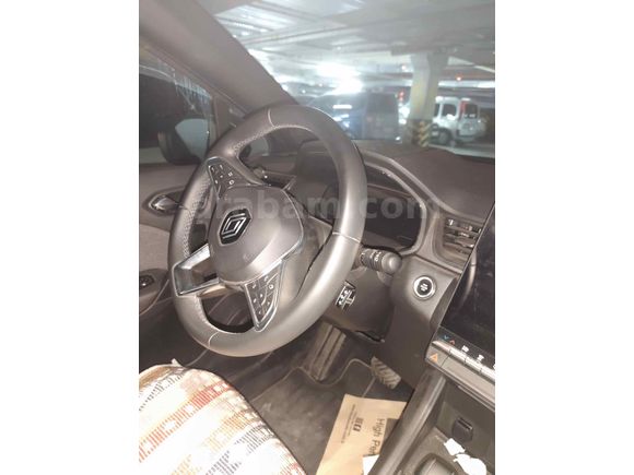 Sahibinden Renault Captur 1.3 TCe Techno 2024 Model 