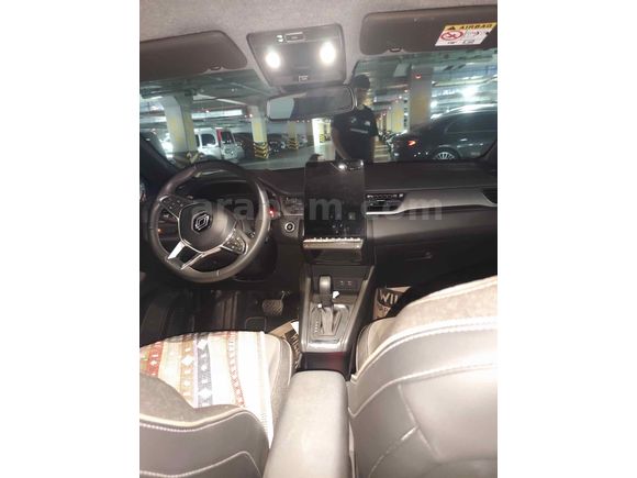 Sahibinden Renault Captur 1.3 TCe Techno 2024 Model 