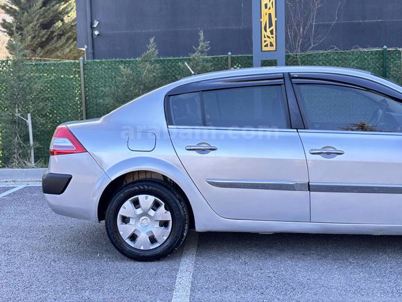 Sahibinden Renault Megane 1.5 dCi Authentique 2009 Model 