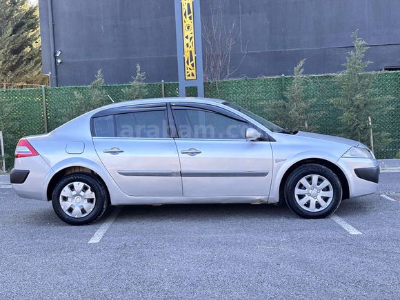 Sahibinden Renault Megane 1.5 dCi Authentique 2009 Model 
