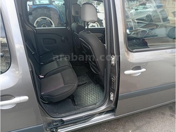 Sahibinden Renault Kangoo Multix 1.5 dCi Extreme 2014 Model  170.000 km Gri