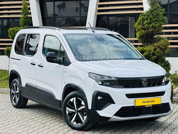 HATASIZ BOYASIZ TRAMERSİZ GT CAM TAVAN OTOMATİK