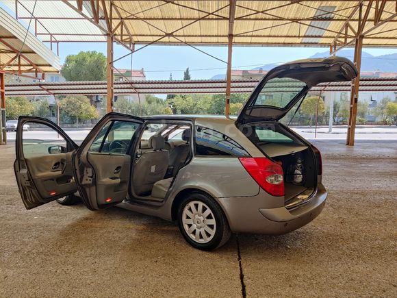 Sahibinden Renault Laguna 2.2 dCi Privilege 2003 Model Manisa