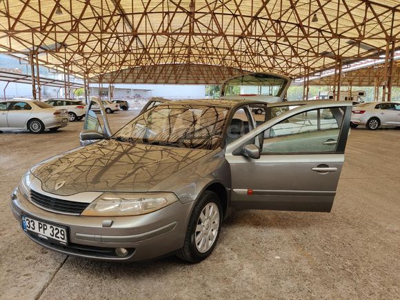 Sahibinden Renault Laguna 2.2 dCi Privilege 2003 Model Manisa