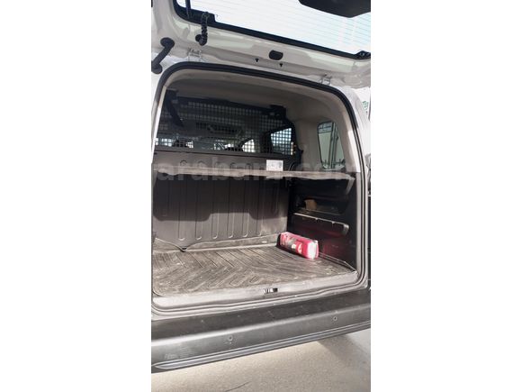 Sahibinden Citroen Berlingo 1.5 BlueHDI 2024 Model