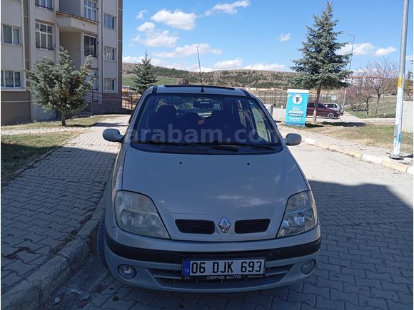Sahibinden Renault Scenic 1.6 RXT 2000 Model