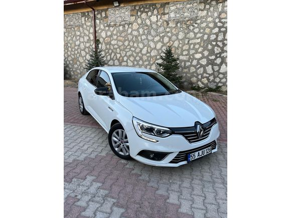 Sahibinden Renault Megane 1.3 TCe Joy 2019 Model  153.000 km Beyaz