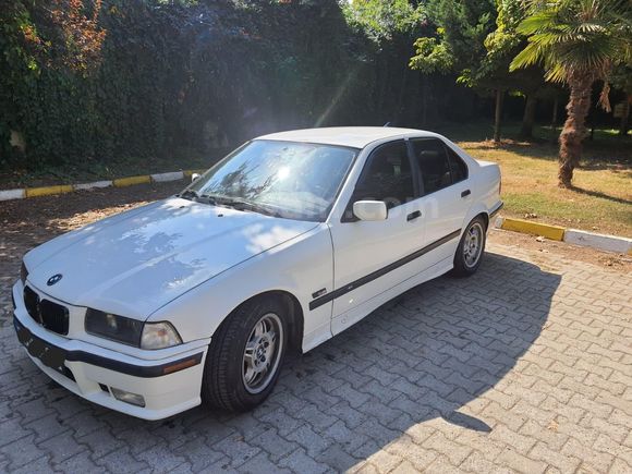 Sahibinden BMW 3 Serisi 318i Standart 1994 Model