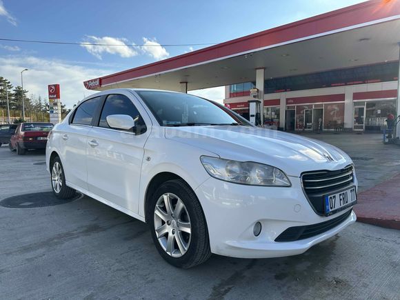 Memurdan Peugeot 301 1.6 HDi Allure 2013 Model  85.000 km Beyaz