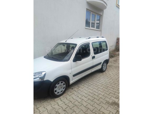 Sahibinden Peugeot Partner 1.9 D 2008 Model 