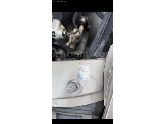 ZEKAİ CELEN AUTO- DEĞİŞENSİZ HATASIZ ORJİNAL CLASSİC 200 E