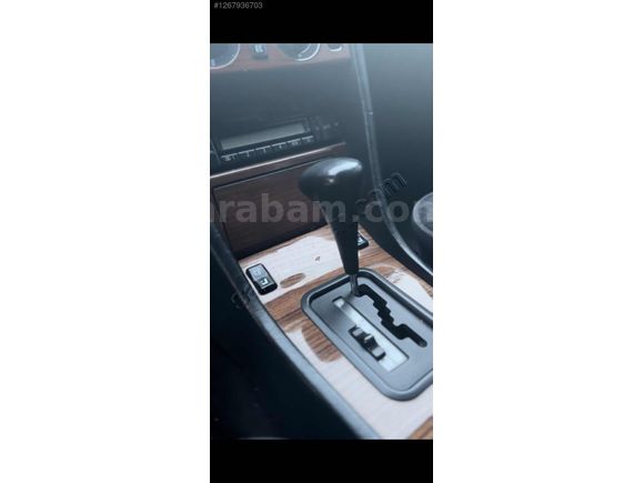 ZEKAİ CELEN AUTO- DEĞİŞENSİZ HATASIZ ORJİNAL CLASSİC 200 E
