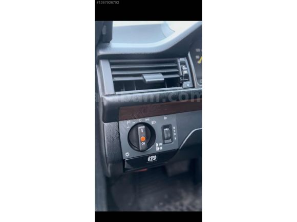 ZEKAİ CELEN AUTO- DEĞİŞENSİZ HATASIZ ORJİNAL CLASSİC 200 E