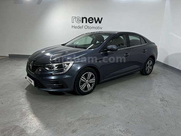 HEDEF RENAULT'DAN 0,99 KREDİ 2023 MEGANE TOUCH 1.3 TCE EDC