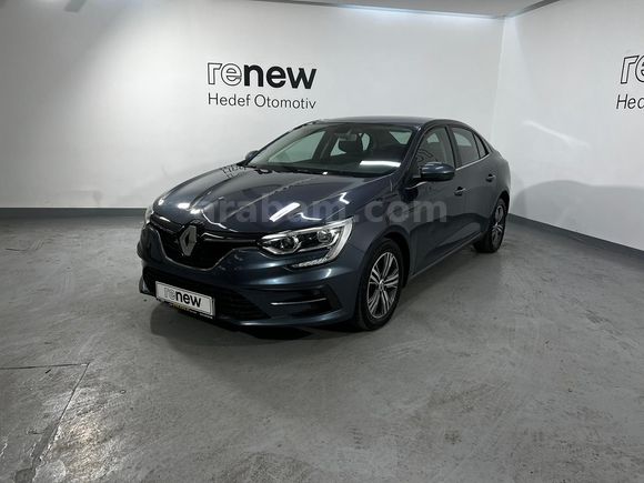 HEDEF RENAULT'DAN 0,99 KREDİ 2023 MEGANE TOUCH 1.3 TCE EDC